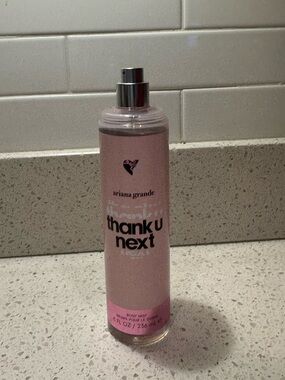 Ariana Grande Thank U, Next Body Mist – Floral Gourmand – 8 oz- missing CAP NEW